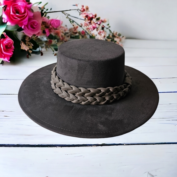Chocolate Boho Chic Suede Hat with braided trim - Picture 1 of 6